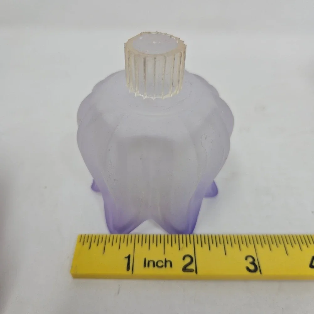 PartyLite Frosted Purple Tulip Glass Votive Candle Holder Set of 2 Lavender - Picture 5 of 6